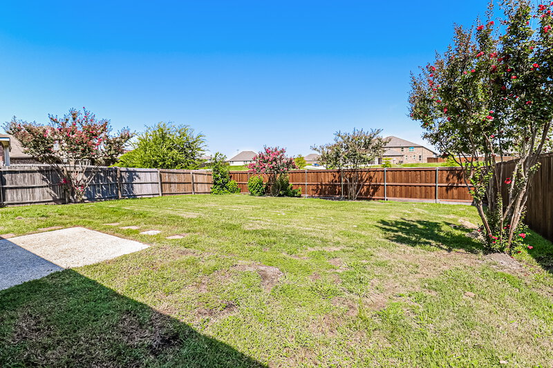 1,875/Mo, 202 Freedom Trl Forney, TX 75126 Exterior View