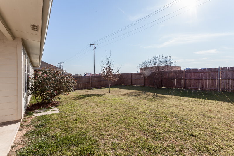 2,065/Mo, 536 Drift St Crowley, TX 76036 Rear View