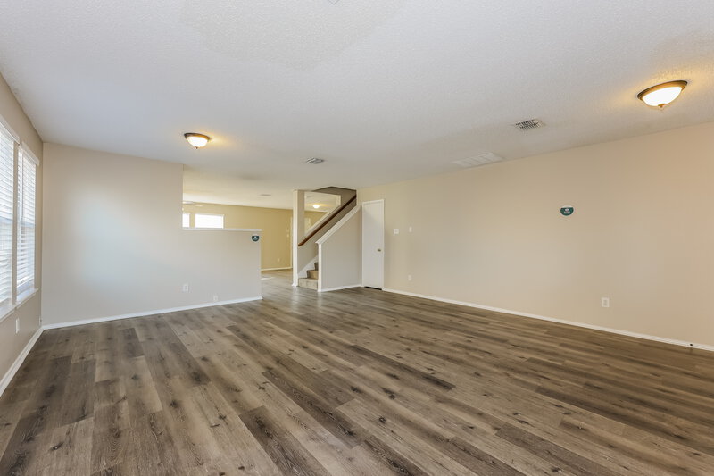 2,360/Mo, 1432 Lay St Cedar Hill, TX 75104 Living Room View 2