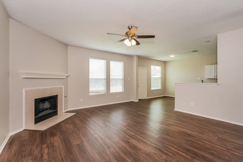 3,020/Mo, 1010 Hanover Dr Forney, TX 75126 Living Room View