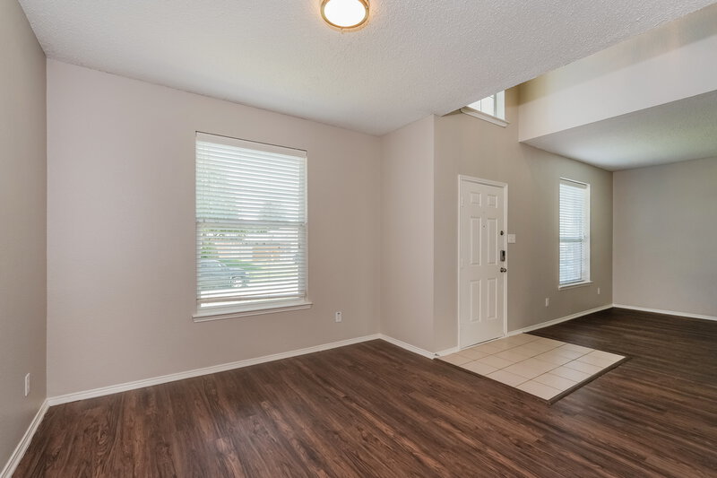 3,020/Mo, 1010 Hanover Dr Forney, TX 75126 Dining Room View