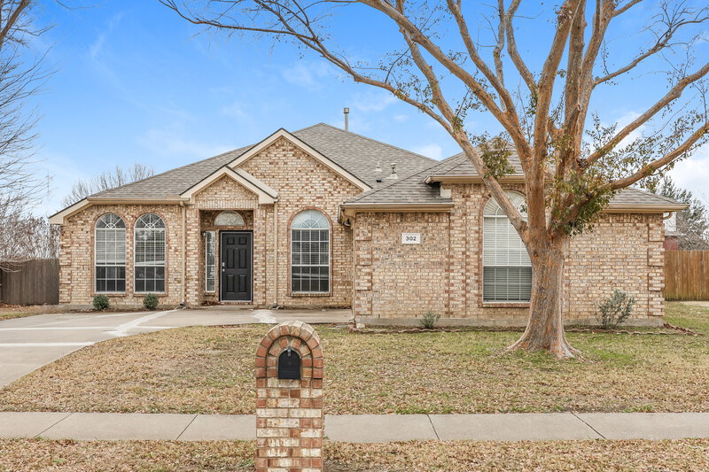 2,320/Mo, 302 Abel Dr Glenn Heights, TX 75154 External View