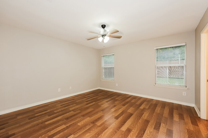 1,935/Mo, 1172 Tomahawk Dr Dallas, TX 75253 Main Bedroom View 2