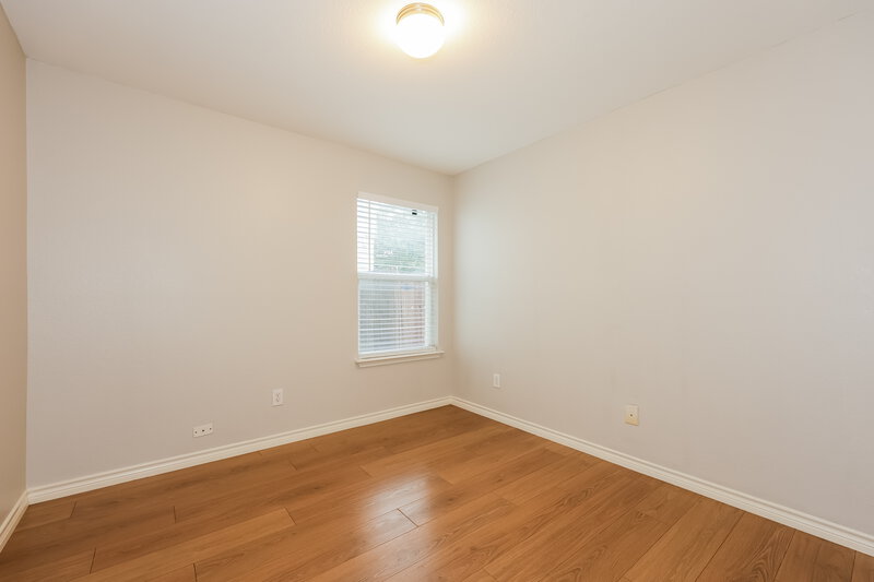 1,935/Mo, 1172 Tomahawk Dr Dallas, TX 75253 Bedroom View