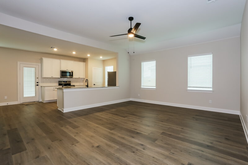 2,340/Mo, 344 Live Oak Ln Hutchins, TX 75141 Misc View