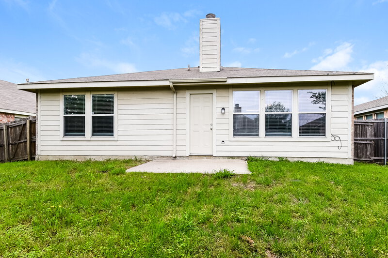 1,890/Mo, 1112 Alexandria Dr Forney, TX 75126 Rear View