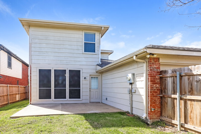 2,545/Mo, 822 Orian Dr Mesquite, TX 75181 Rear View