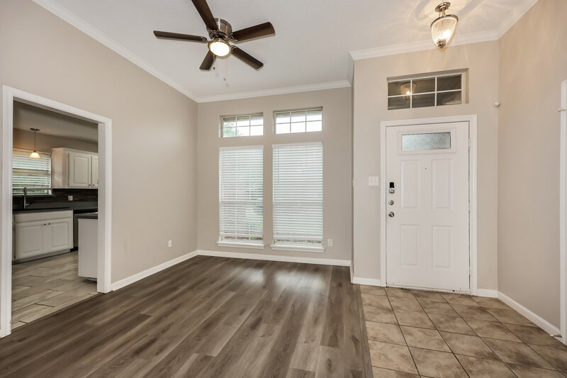 2,100/Mo, 1120 Highcrest Dr Burleson, TX 76028 Living Room View