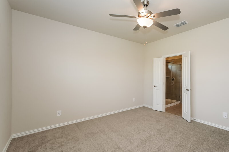 1,770/Mo, 831 Wisteria Ln Lavon, TX 75166 Main Bedroom View 2