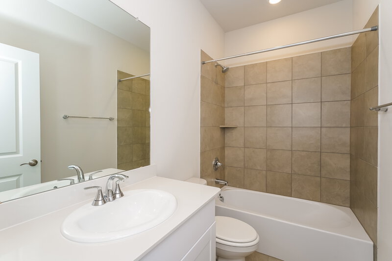 1,770/Mo, 831 Wisteria Ln Lavon, TX 75166 Bathroom View