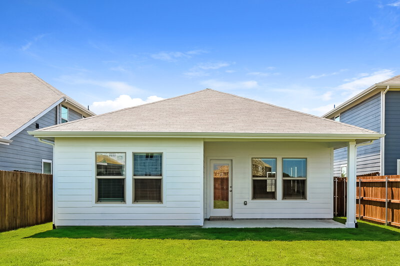 1,865/Mo, 845 Wisteria Ln Lavon, TX 75166 Rear View