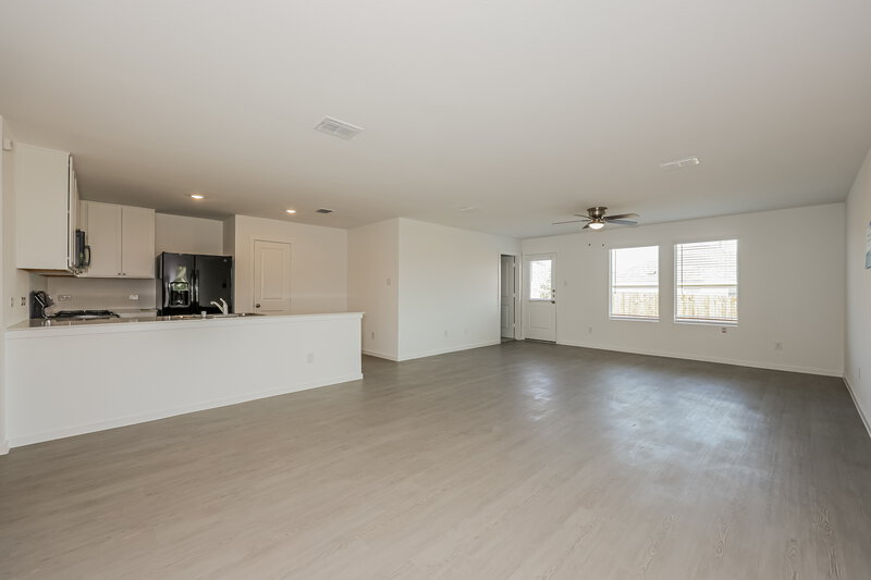 2,405/Mo, 101 Wren Way Balch Springs, TX 75181 Dining Room View