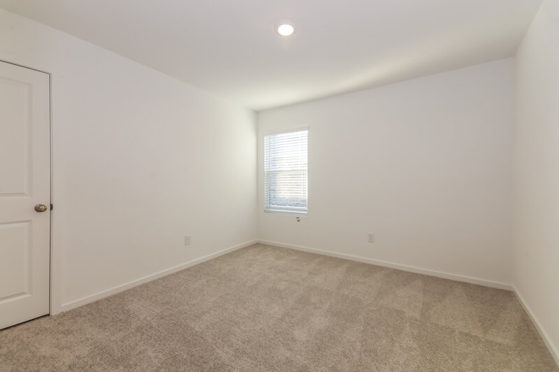2,850/Mo, 140 Glenwood Dr Balch Springs, TX 75181 Bedroom View 3