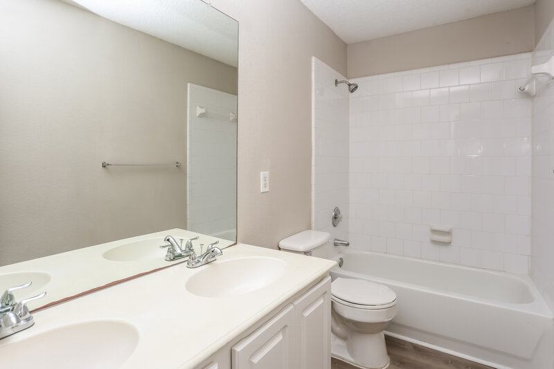 2,560/Mo, 3404 Roddy Dr Fort Worth, TX 76123 Bathroom View