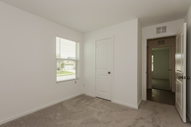 2,150/Mo, 100 Wild Rose Dr Balch Springs, TX 75181 Bedroom View 2