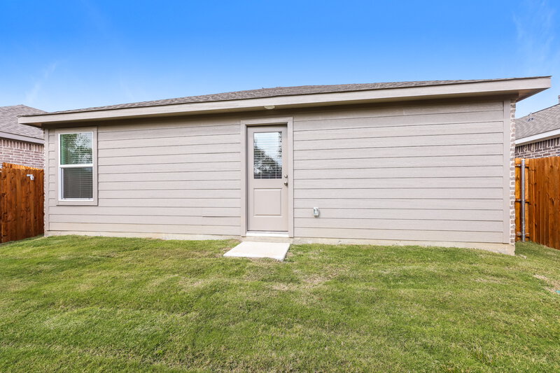 1,865/Mo, 124 Arbor Hills Rd Balch Springs, TX 75181 Rear View 2