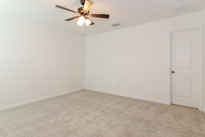1,835/Mo, 126 Arbor Hills Rd Balch Springs, TX 75181 Main Bedroom View