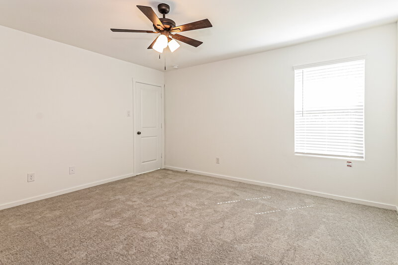 1,920/Mo, 122 Arbor Hills Rd Balch Springs, TX 75181 Main Bedroom View 2