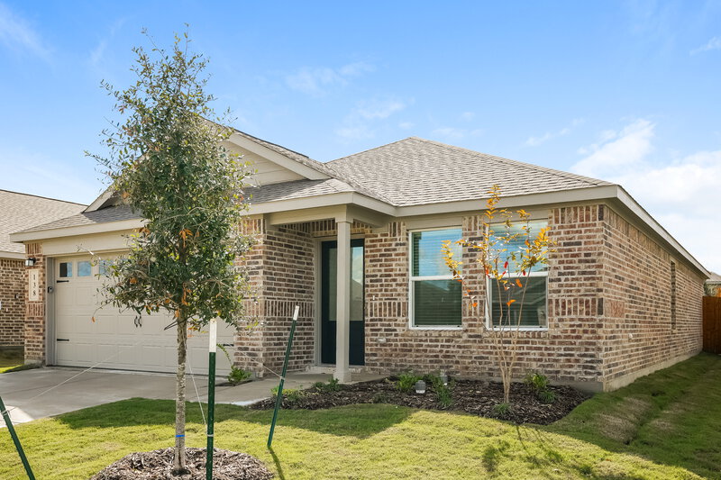 1,840/Mo, 138 Glenwood Dr Balch Springs, TX 75181 Front View