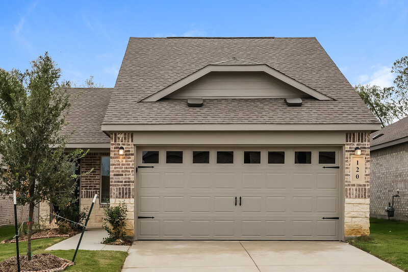 1,910/Mo, 120 Arbor Hills Road Balch Springs, TX 75181 External View