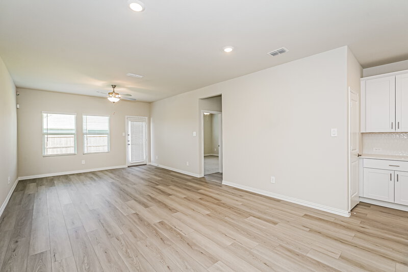 1,790/Mo, 1235 Paintbrush Dr Lavon, TX 75166 Living Room View