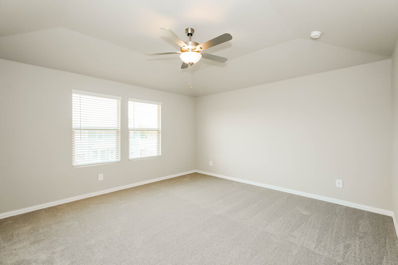 2,075/Mo, 1223 Paintbrush Dr Lavon, TX 75166 Main Bedroom View 2