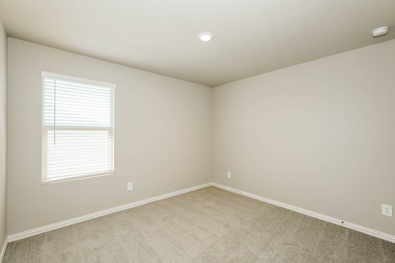 2,075/Mo, 1223 Paintbrush Dr Lavon, TX 75166 Bedroom View