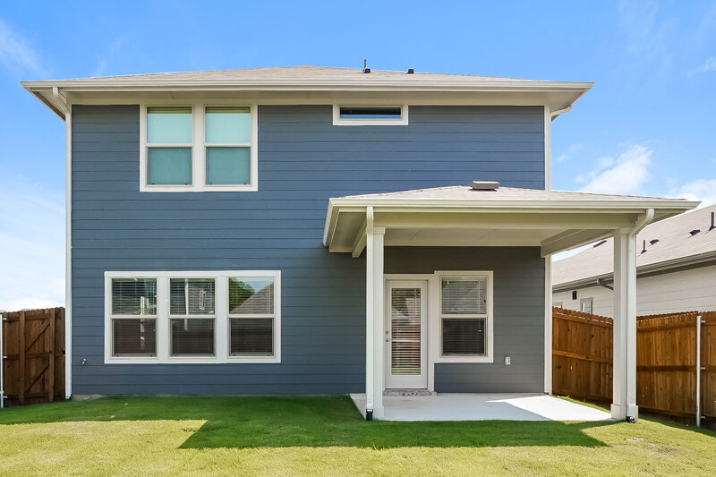 2,075/Mo, 1223 Paintbrush Dr Lavon, TX 75166 Rear View