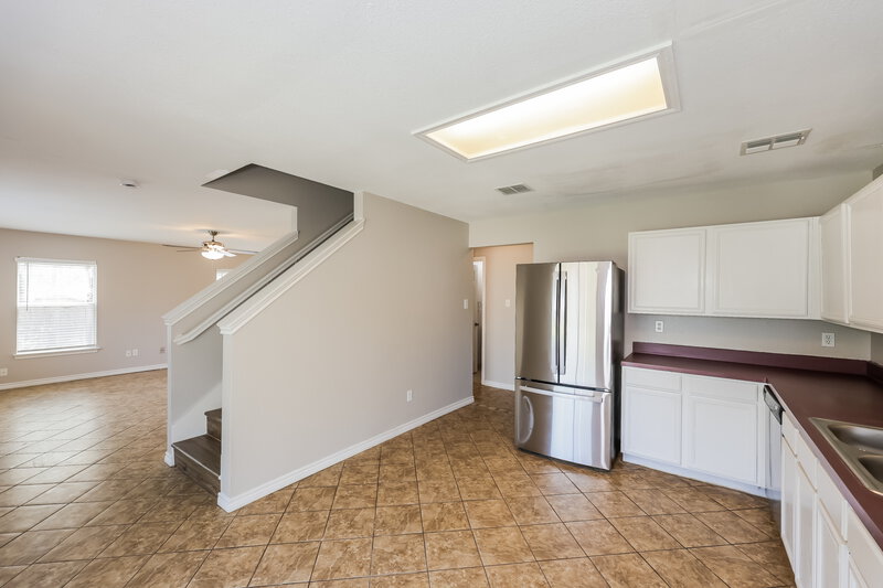 2,055/Mo, 3501 Chapel Pointe Trl Fort Worth, TX 76116 Kitchen View
