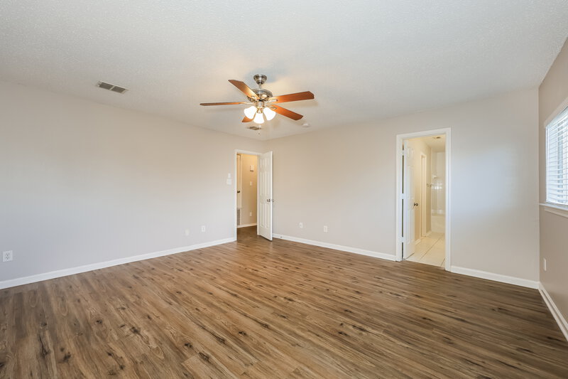 2,055/Mo, 3501 Chapel Pointe Trl Fort Worth, TX 76116 Main Bedroom View 2