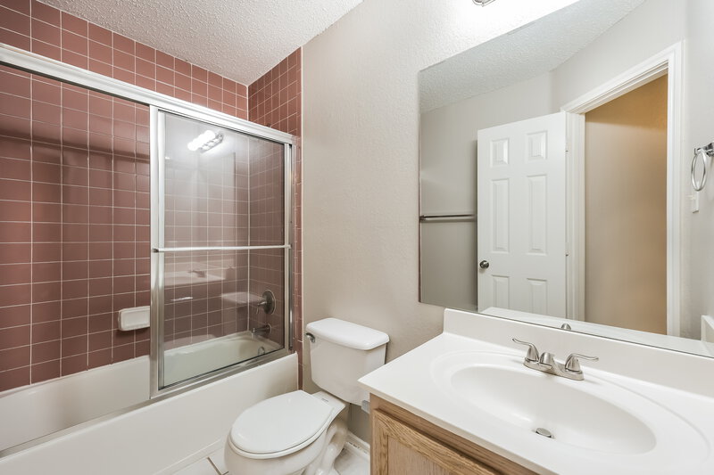 2,055/Mo, 3501 Chapel Pointe Trl Fort Worth, TX 76116 Bathroom View