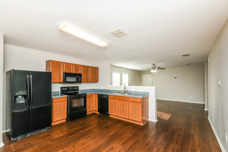 1,820/Mo, 936 Poncho Ln Haslet, TX 76052 Kitchen View 3