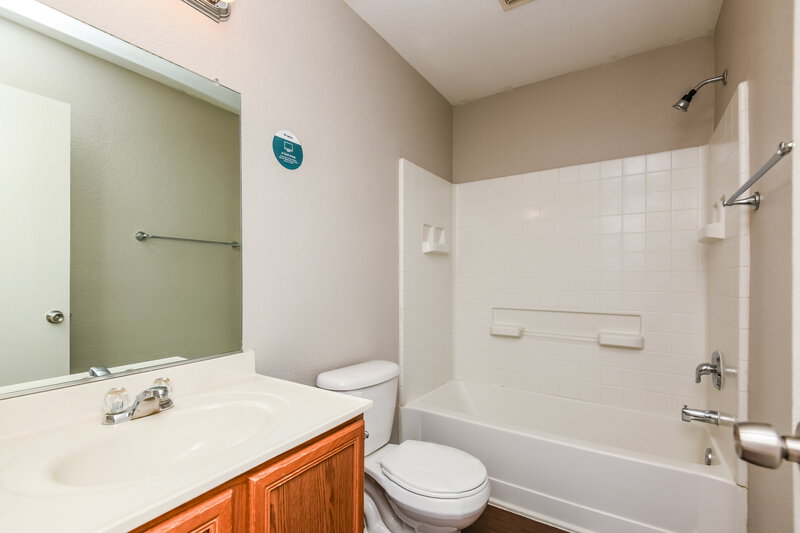 1,820/Mo, 936 Poncho Ln Haslet, TX 76052 Bathroom View
