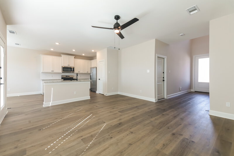 2,055/Mo, 809 Princeton Hts Princeton, TX 75407 Misc View 3