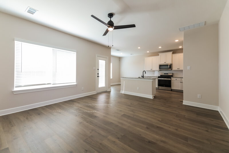 2,055/Mo, 809 Princeton Hts Princeton, TX 75407 Misc View 5