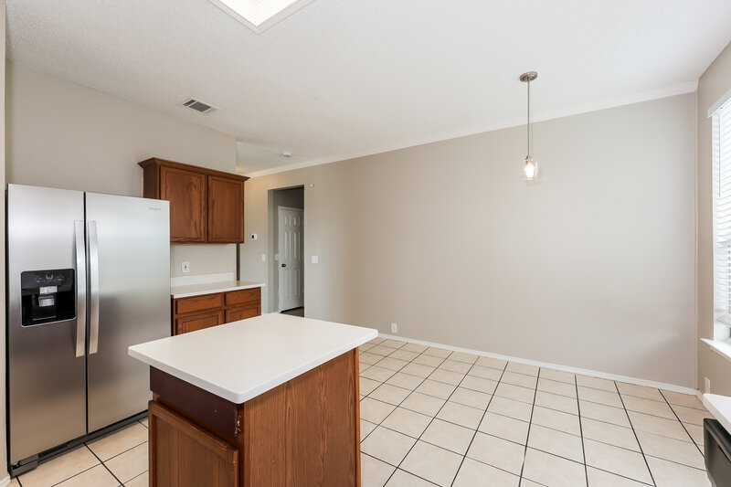 2,455/Mo, 8300 Orleans Ln Fort Worth, TX 76123 Kitchen View 4