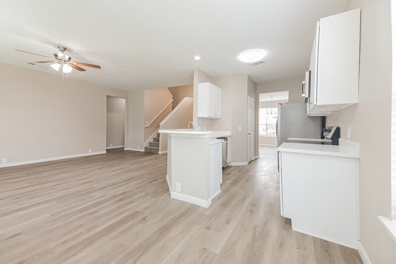 2,550/Mo, 3601 English Oak Dr Garland, TX 75043 Dining Room View 2