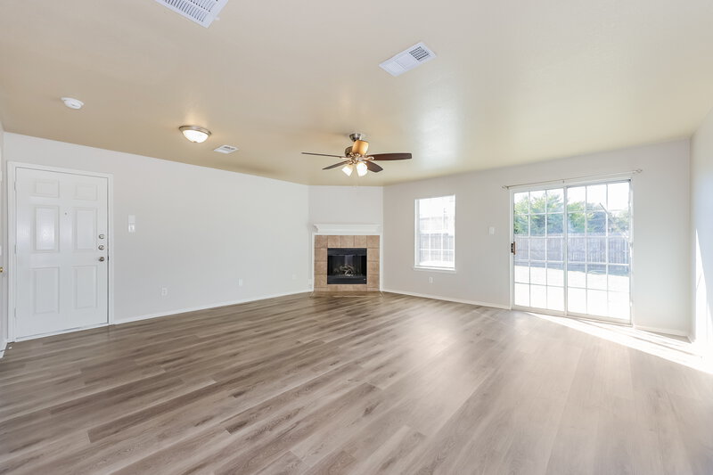 2,135/Mo, 7447 Pineberry Rd Dallas, TX 75249 Living Room View