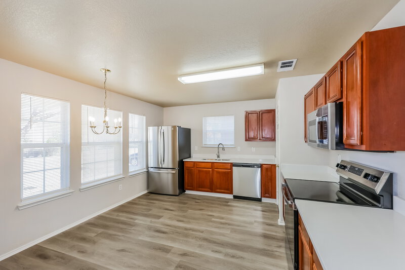 2,135/Mo, 7447 Pineberry Rd Dallas, TX 75249 Kitchen View