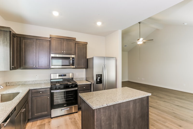 2,170/Mo, 1525 Woodwinds Dr Fort Worth, TX 76140 Kitchen View
