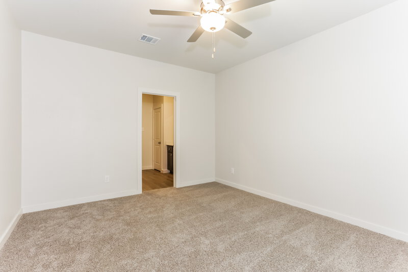 2,170/Mo, 1525 Woodwinds Dr Fort Worth, TX 76140 Main Bedroom View