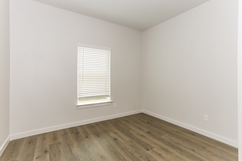 2,170/Mo, 1525 Woodwinds Dr Fort Worth, TX 76140 Bedroom View 2