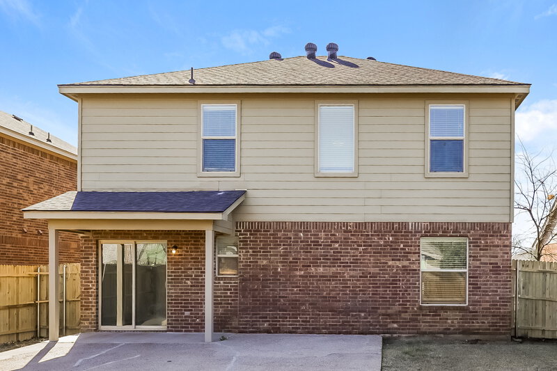 1,935/Mo, 1204 Boxwood Dr Crowley, TX 76036 Rear View