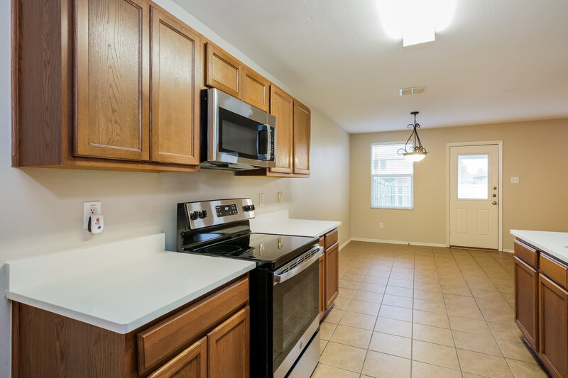 2,065/Mo, 1008 Bumble Bee Dr Lancaster, TX 75134 Kitchen View 2
