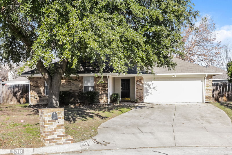 1,775/Mo, 832 Glenwick Ct Burleson, TX 76028 External View
