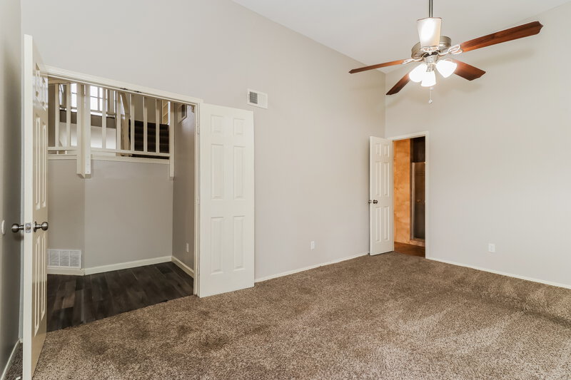 2,530/Mo, 5203 Barberry Dr Arlington, TX 76018 Main Bedroom View 2