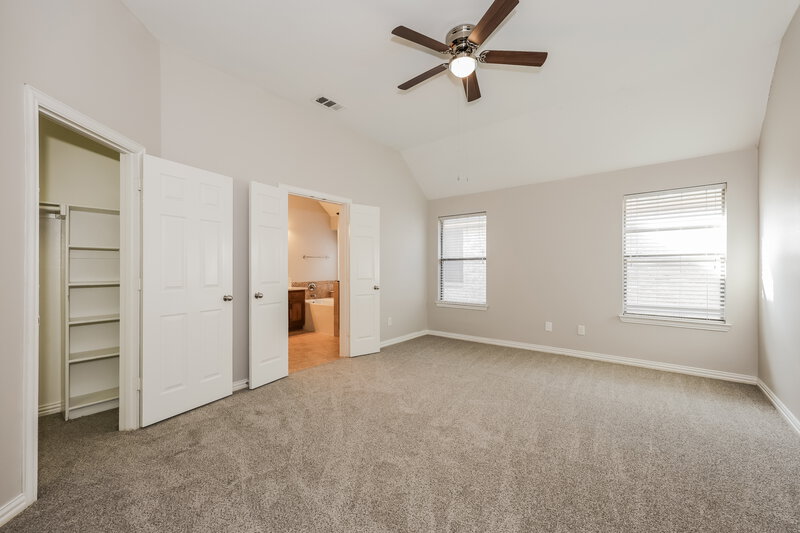 2,665/Mo, 221 Dancing Light Ln Red Oak, TX 75154 Main Bedroom View