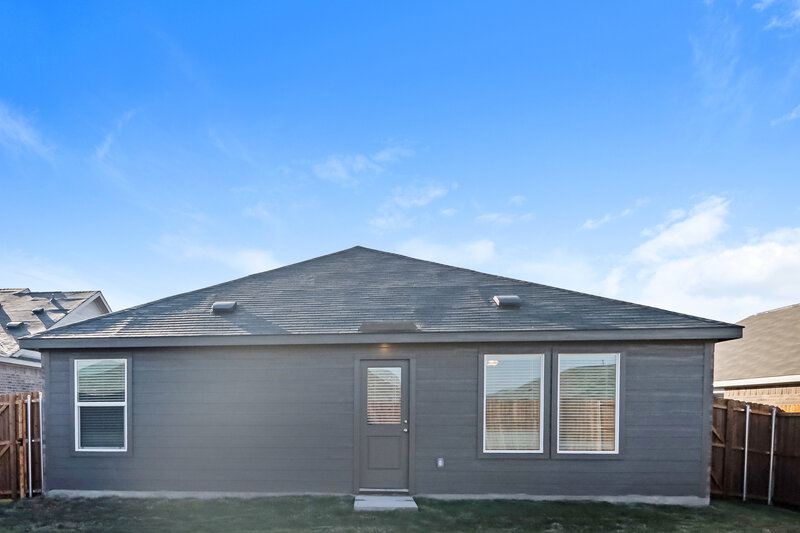 1,795/Mo, 1809 Javelina St Royse City, TX 75189 Rear View