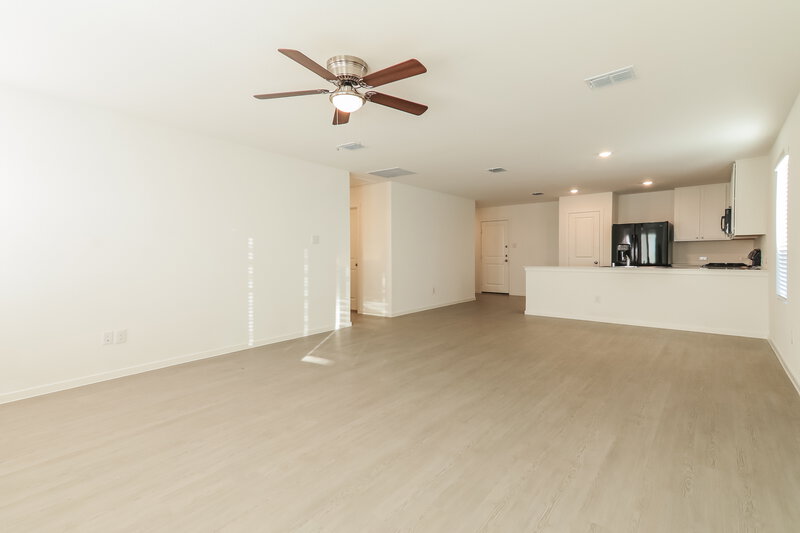 1,760/Mo, 5324 Agalinis Ave Royse City, TX 75189 Living Room View