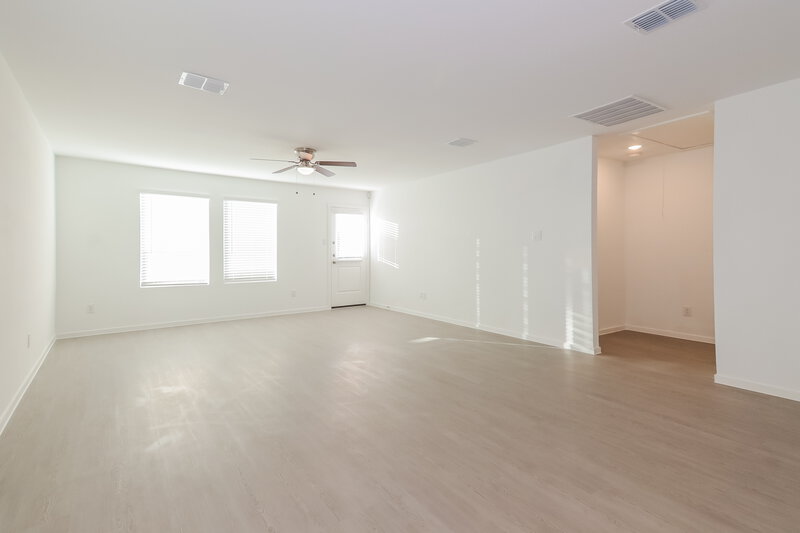 1,760/Mo, 5324 Agalinis Ave Royse City, TX 75189 Living Room View 3